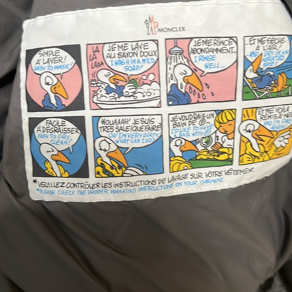 Brand new moncler puffy quality limited edition - Picture 7 of 8
